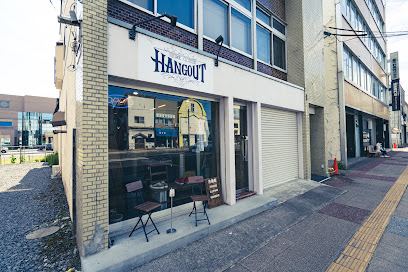 古着屋HANGOUTの店内の様子