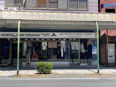 RE-HUNTED 桐生2号店 Military & Leather = BIKERSの店舗写真