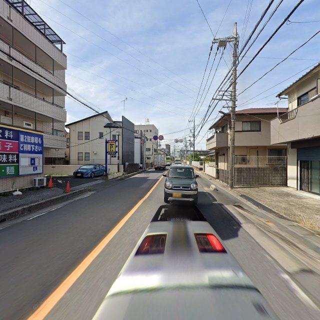 セカンドクロージング草加店の店内の様子