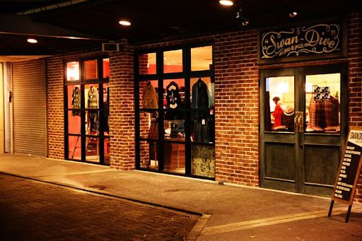 Swan Diveの店内の様子