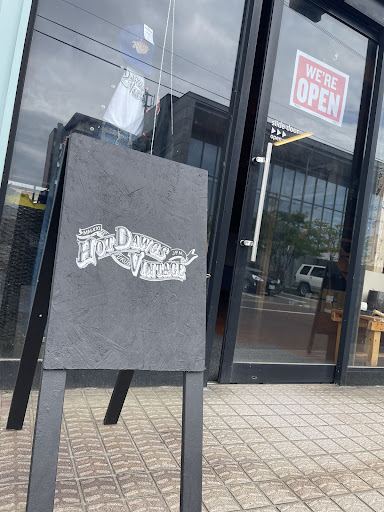 Hot Dawgsの店舗写真