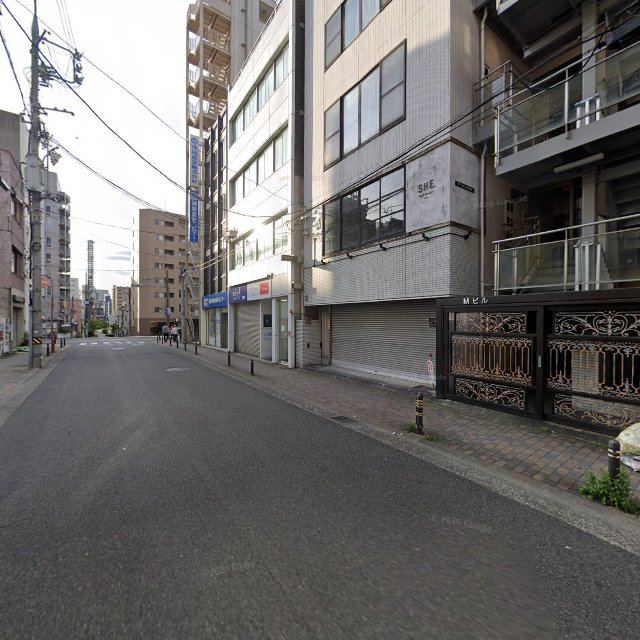 BLENDMARKET NAGOYAの店内の様子
