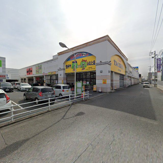 2nd Street 名古屋港店の店内の様子