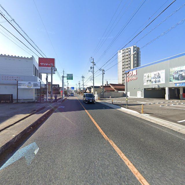 13SHOPの店内の様子