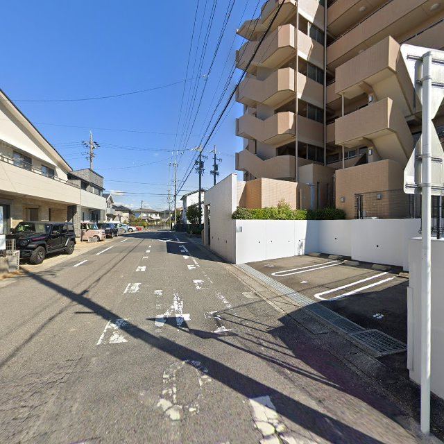 Akadamayaの店内の様子