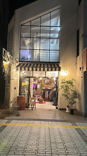 Dum'sの店舗写真
