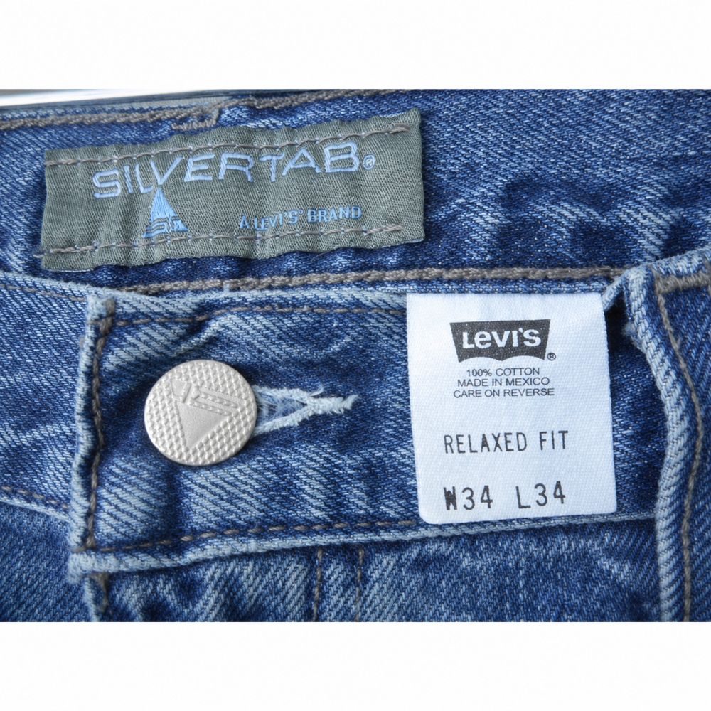 Levis Silvertabのタグ