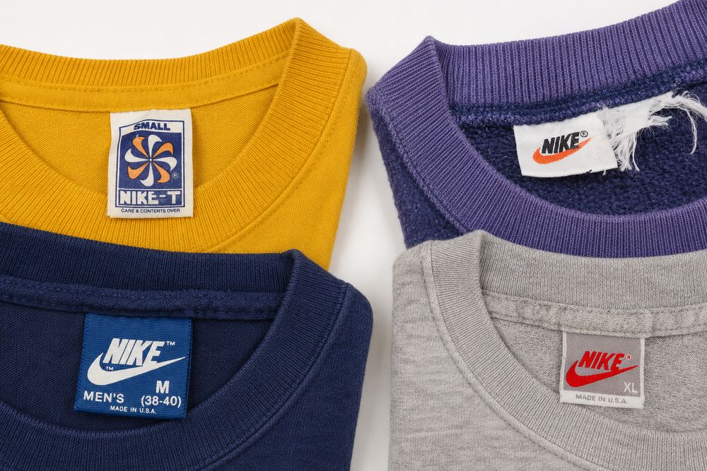 NIKEタグ年代別・実物資料ベースの再構成イメージ