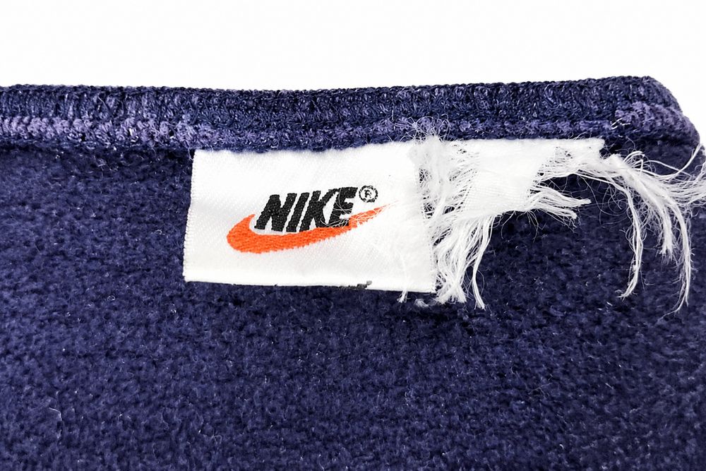 オレンジタグNIKEイメージ