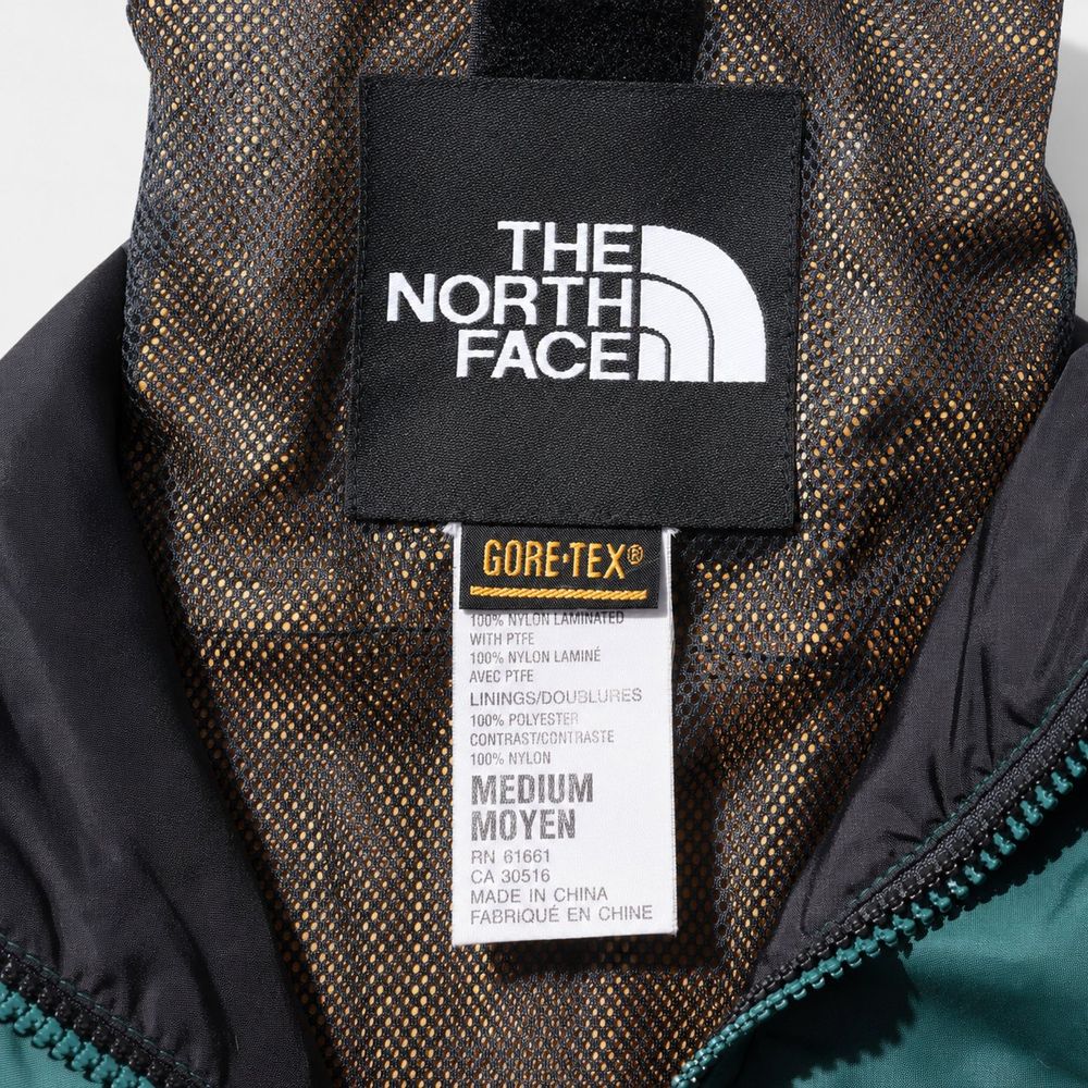 THE NORTH FACE黒タグとGORE-TEX品質タグ
